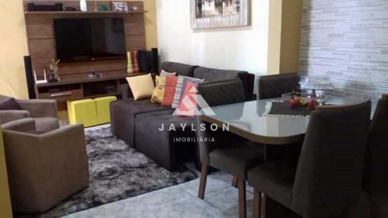 Casa Triplex em Inhaúma