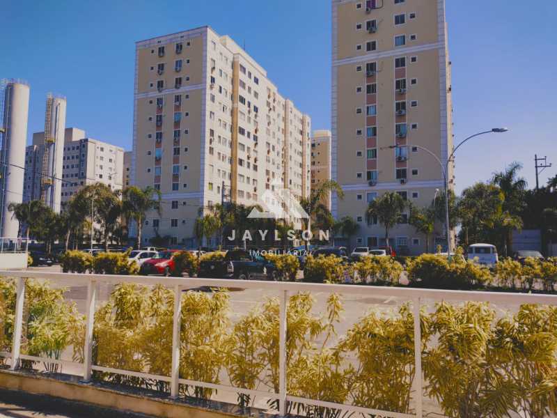 Apartamento em Colégio