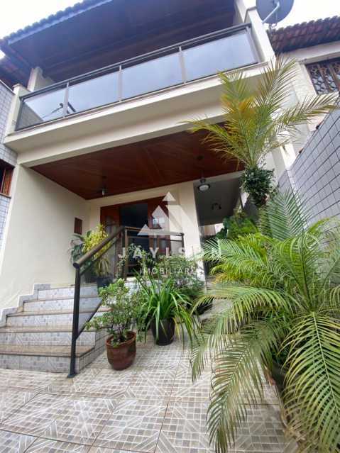 Casa em Condomínio em Irajá