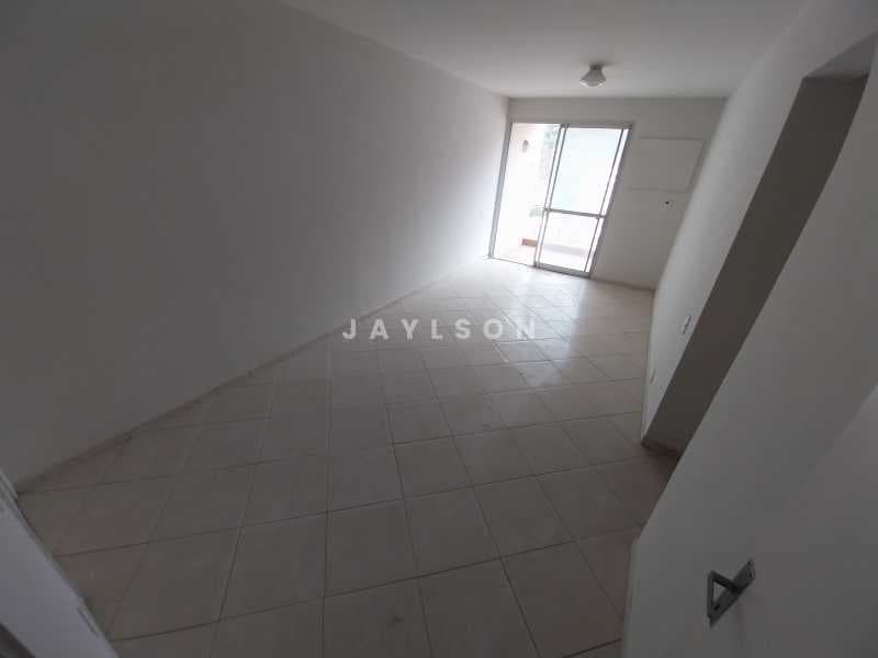 Apartamento em Sampaio