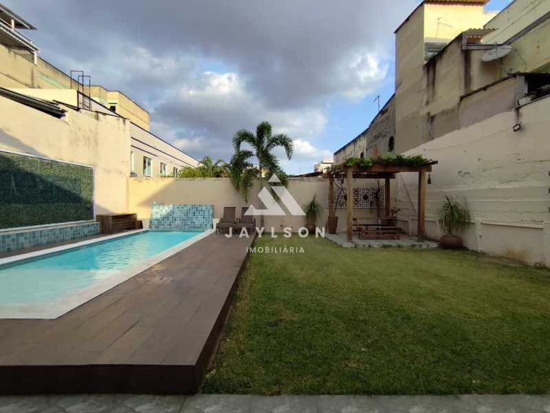 Casa Linear em Vista Alegre