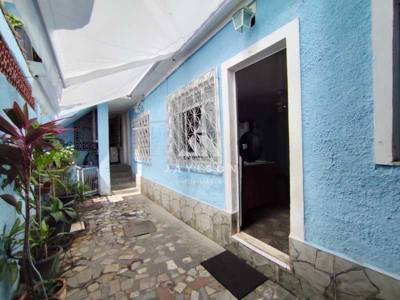 Apartamento em Irajá