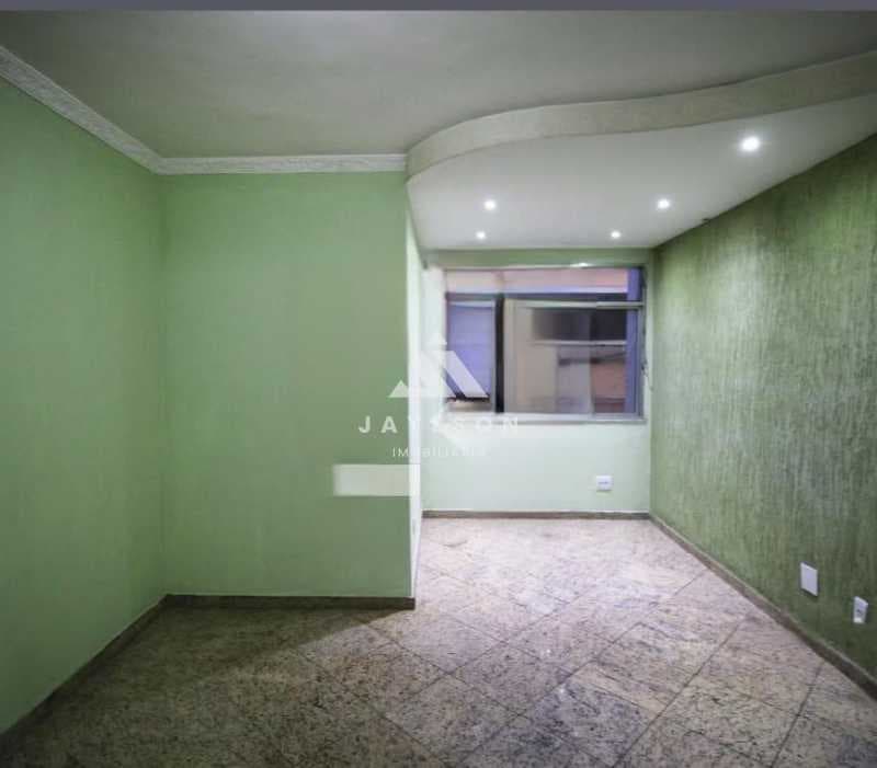 Apartamento em Ramos