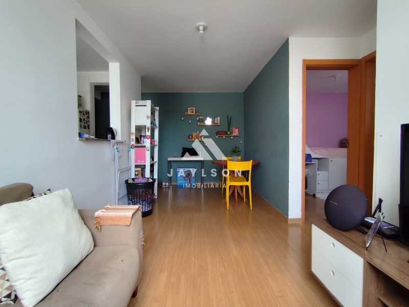 Apartamento em Colégio
