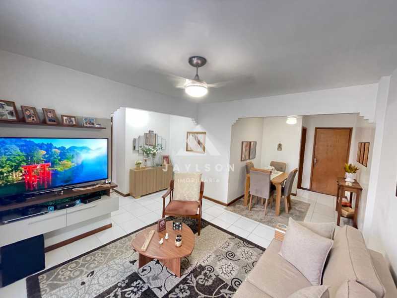 Apartamento em Pilares