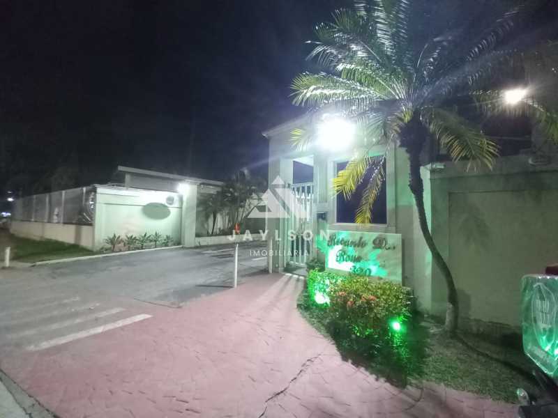 Apartamento em Honório Gurgel