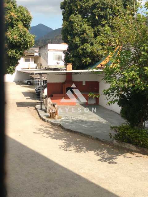 Apartamento em Cascadura